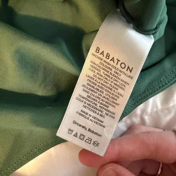 Aritzia babaton dark forest green contour muscle seamless cropped tank top - Picture 5 of 6